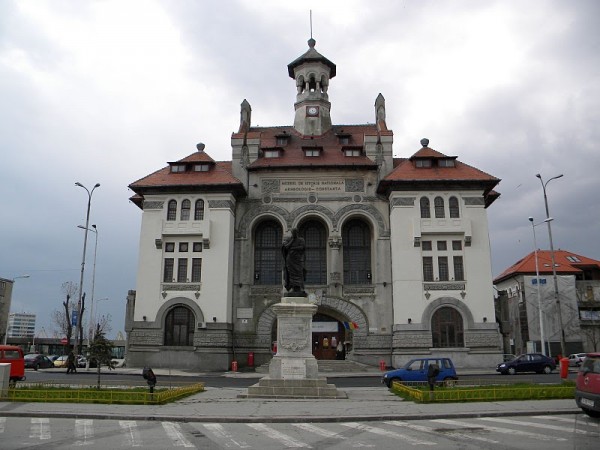 The National Museum Of History And Archaeology Tourist