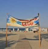 Tropicana Beach Club, Mamaia