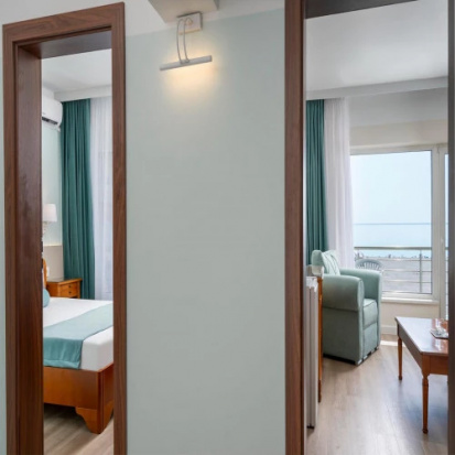Foto Hotel Comandor Mamaia