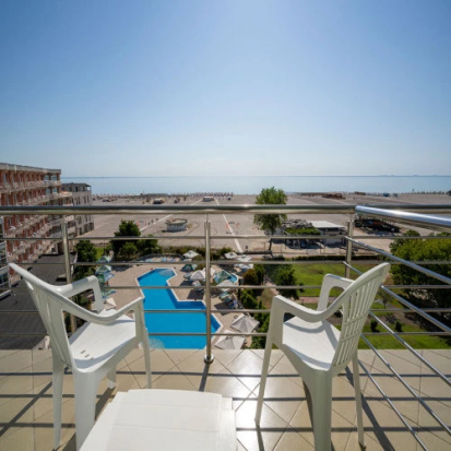 Foto Hotel Comandor Mamaia