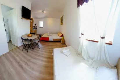 Foto Rooms La Toscana Costinesti