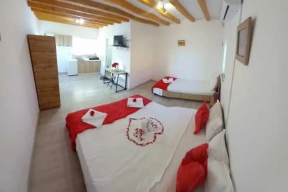 Foto Rooms La Toscana Costinesti