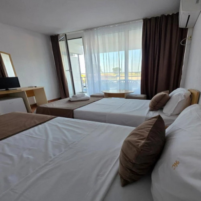 Foto Hotel Cerna Saturn