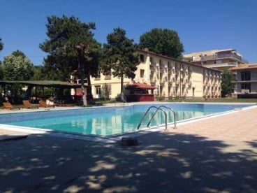 Hotel Q