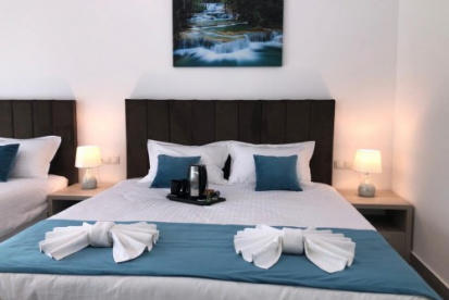 Foto Villa Navona - Locatie noua, deschisa in 2019 Saturn