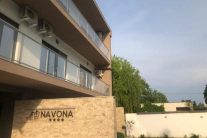 Foto Villa Navona - Locatie noua, deschisa in 2019 Saturn
