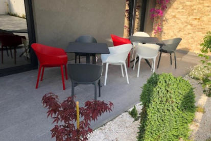 Foto Villa Navona - Locatie noua, deschisa in 2019 Saturn