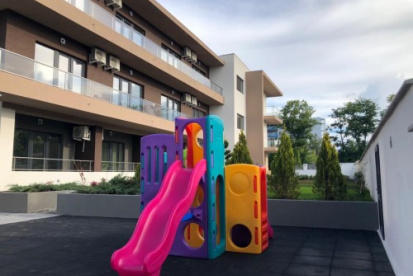 Foto Villa Navona - Locatie noua, deschisa in 2019 Saturn