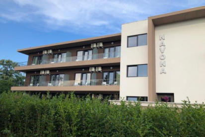 Foto Villa Navona - Locatie noua, deschisa in 2019 Saturn