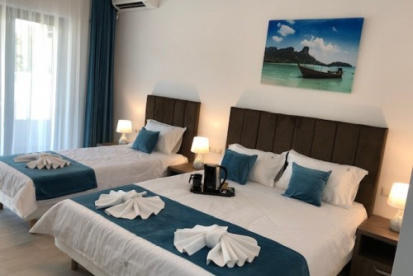 Foto Villa Navona - Locatie noua, deschisa in 2019 Saturn