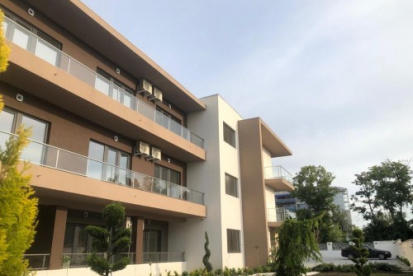 Foto Villa Navona - Locatie noua, deschisa in 2019 Saturn