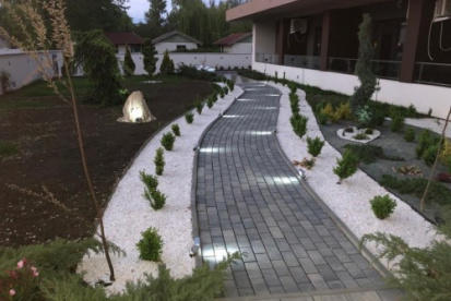 Foto Villa Navona - Locatie noua, deschisa in 2019 Saturn