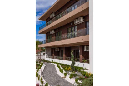 Foto Villa Navona - Locatie noua, deschisa in 2019 Saturn