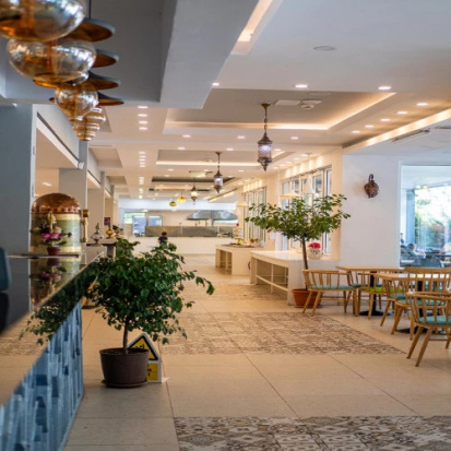 Foto Hotel Spring Holiday Neptun-Olimp