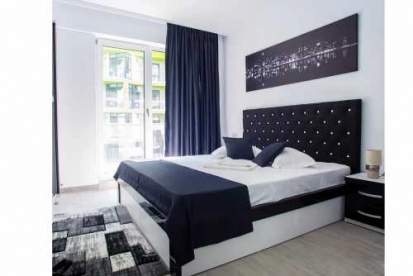 Foto Hotel Black & White 4 Mamaia Nord