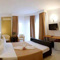  Albatros Mamaia