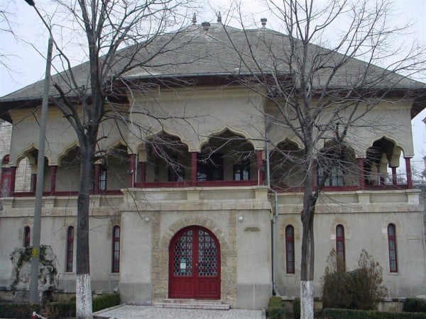 Ion Jalea Sculpture Museum