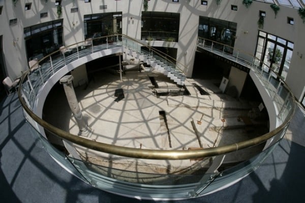 The Byzantine Edifice