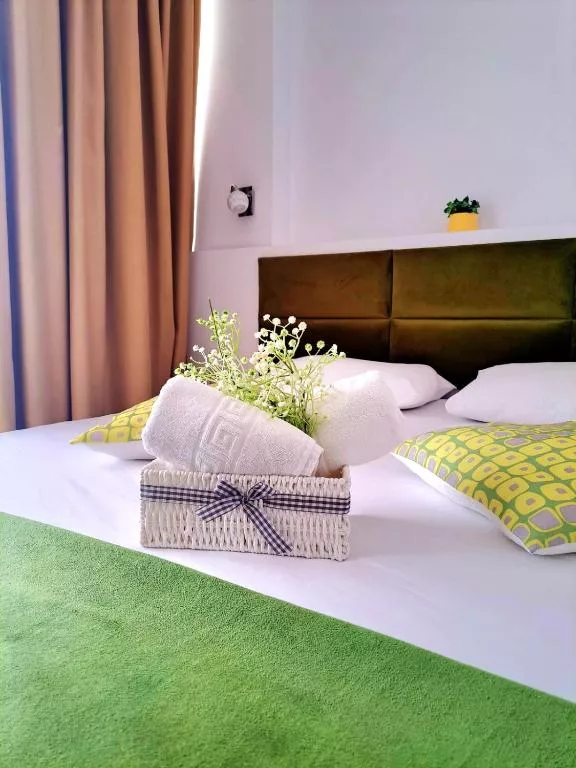 Triple room with lake view — 2