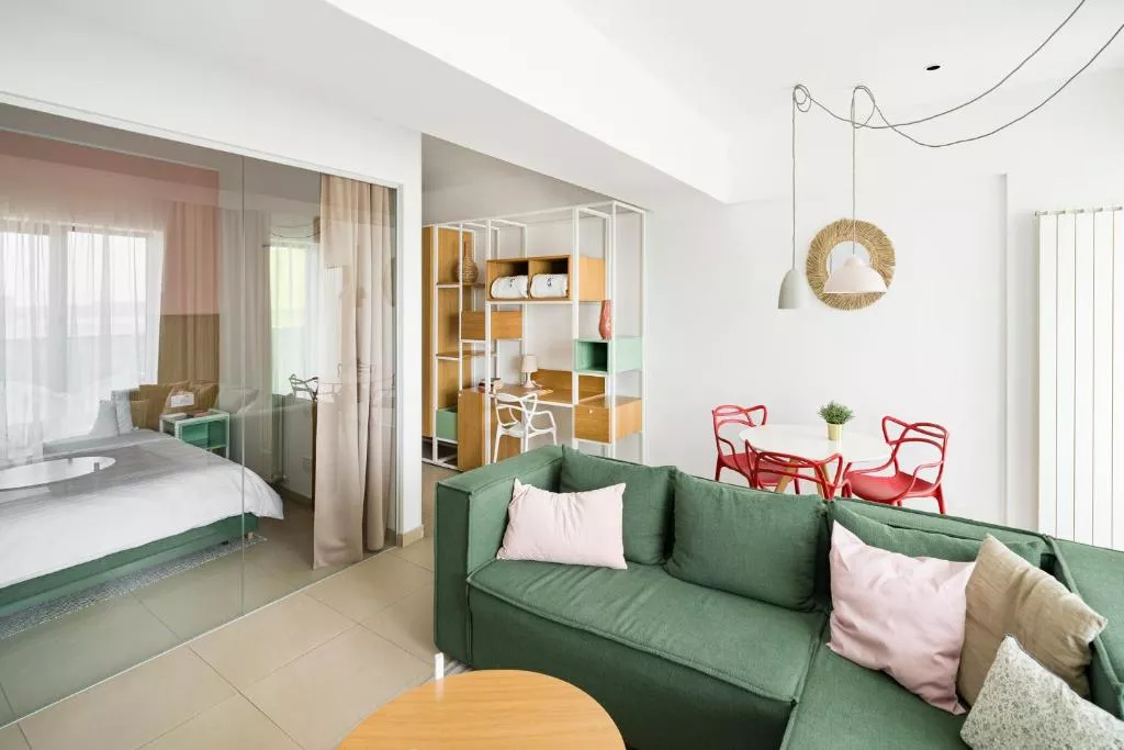 Superieur Suite (Lateral Sea View)