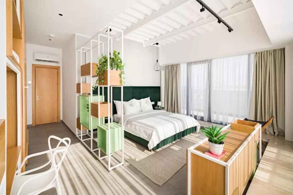Family Penthouse — 3