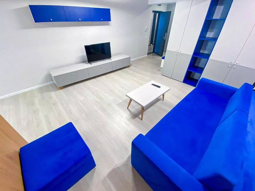 Apartament 3 persoane