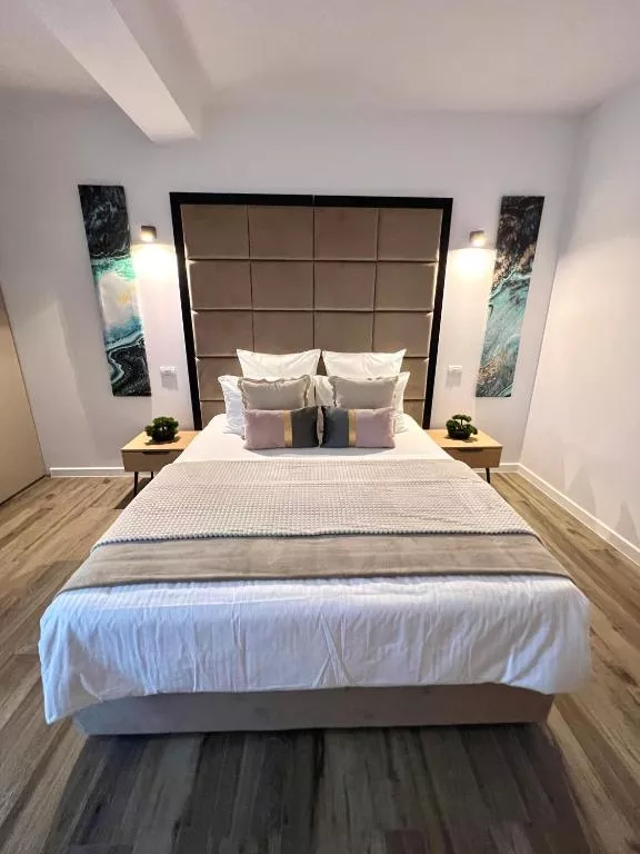 Deluxe superior apartment with boardwalk view — 2